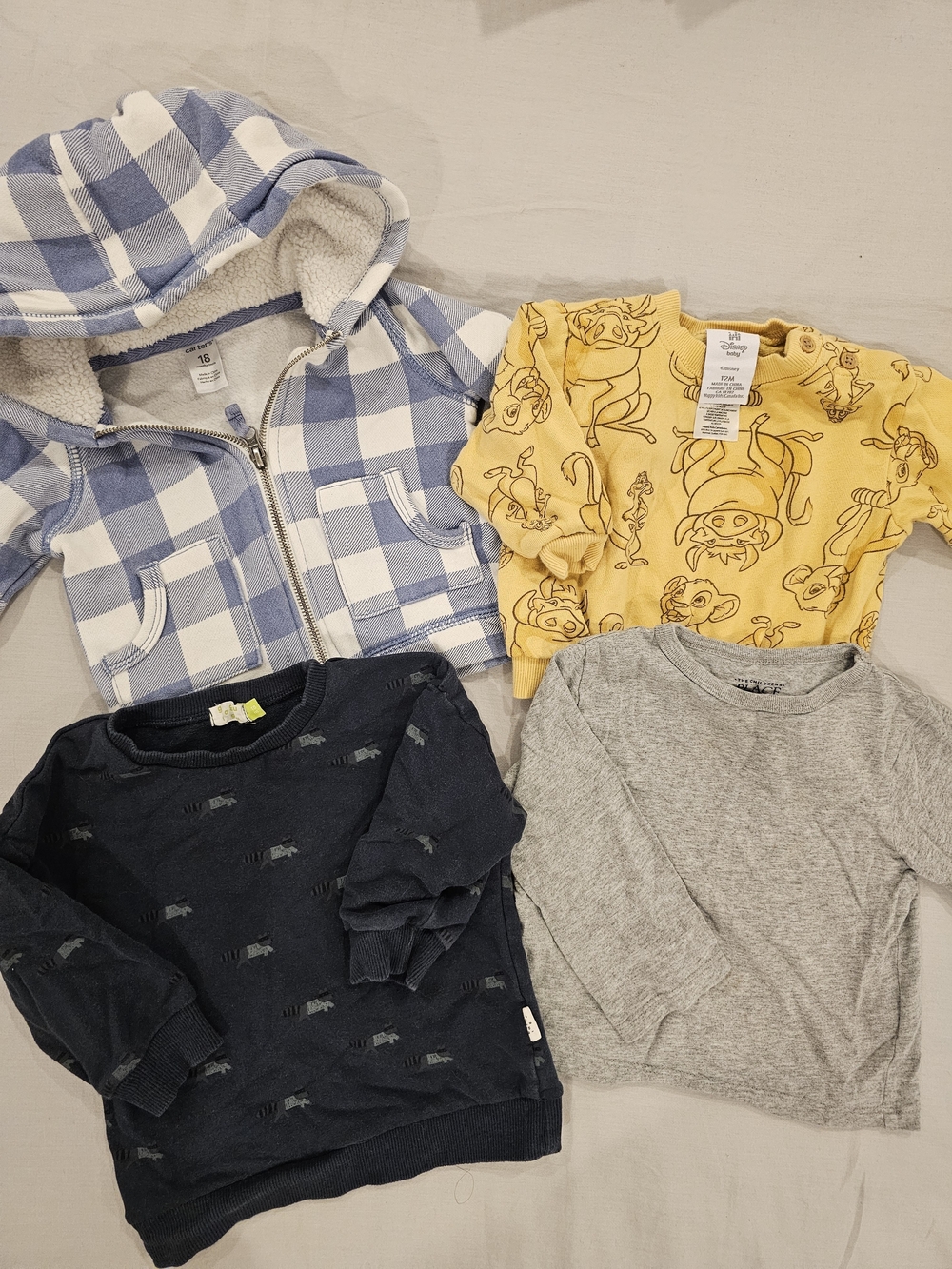 🧸2/20$ Lot Of 4 Sweaters Hoodies Baby 12-18M Carter's Disney